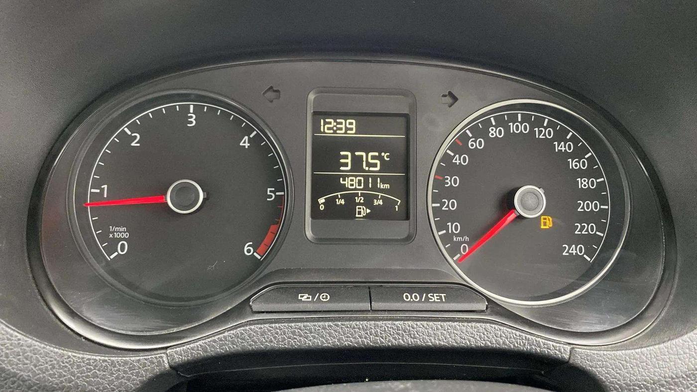 2017 Volkswagen Ameo TRENDLINE 1.5L, Diesel, Manual, 48,196 km, Odometer Image