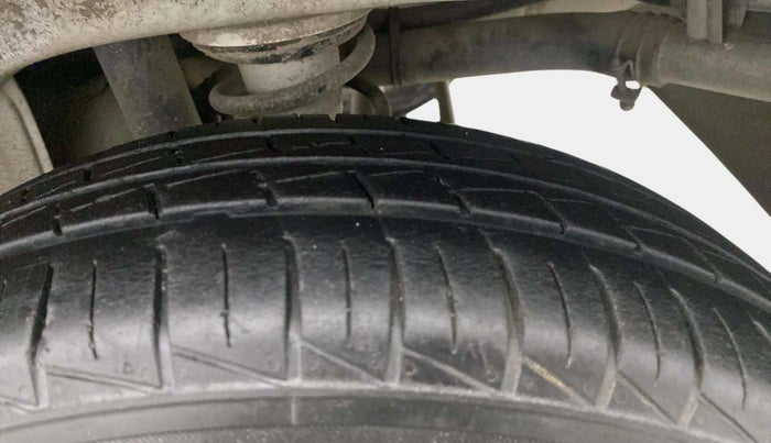 2021 Maruti Alto VXI, Petrol, Manual, 43,877 km, Left Rear Tyre Tread