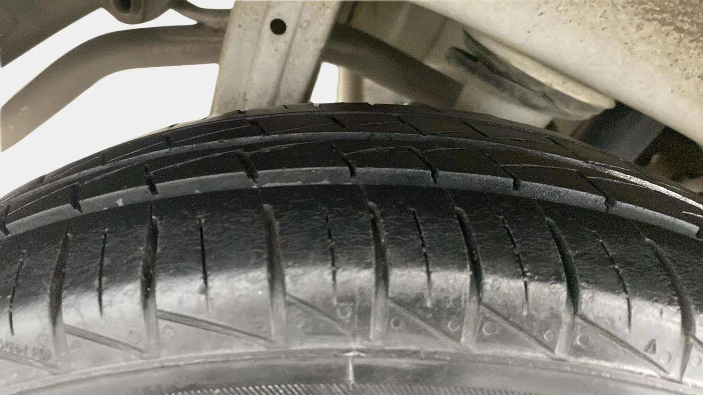 2021 Maruti Alto VXI, Petrol, Manual, 43,910 km, Right Rear Tyre Tread