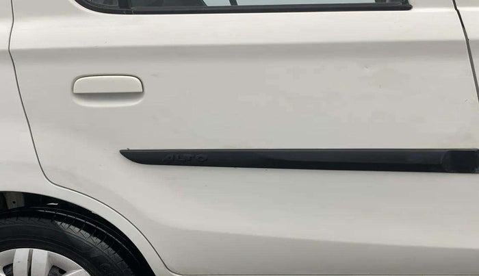 2021 Maruti Alto VXI, Petrol, Manual, 43,877 km, Right rear door - Minor scratches