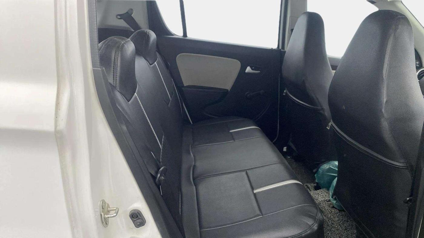 2021 Maruti Alto VXI, Petrol, Manual, 43,910 km, Right Side Rear Door Cabin