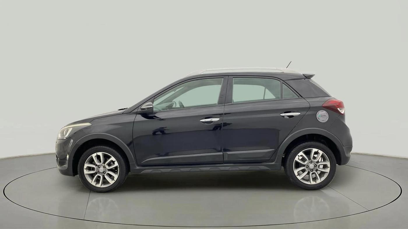 2017 Hyundai i20 Active 1.2 SX, Petrol, Manual, 71,748 km, Left Side