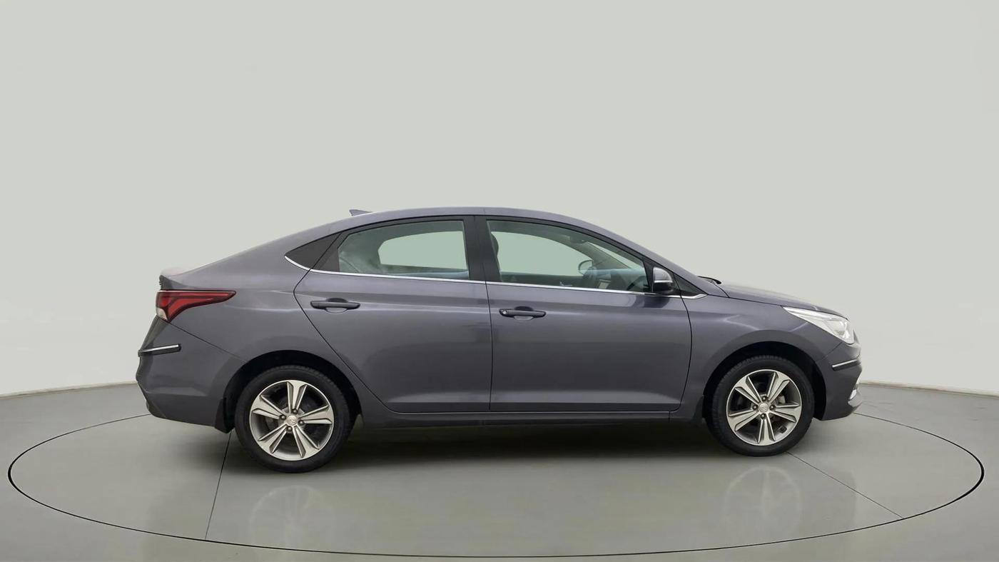 2018 Hyundai Verna 1.6 VTVT SX, Petrol, Manual, 19,421 km, Right Side View