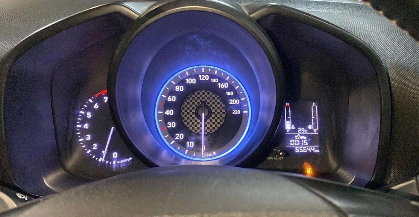 2020 Hyundai VENUE S 1.2, Petrol, Manual, 65,681 km, Odometer Image
