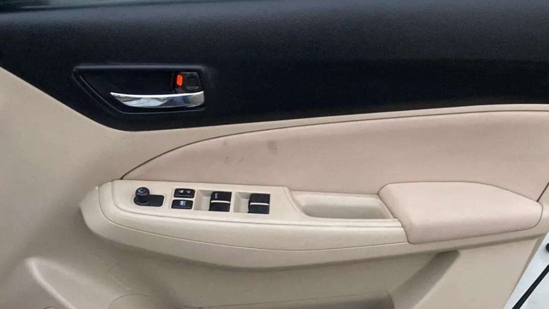 2018 Maruti Dzire VXI, Petrol, Manual, 66,547 km, Driver Side Door Panels Control