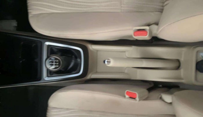 2018 Maruti Dzire VXI, Petrol, Manual, 66,547 km, Gear Lever