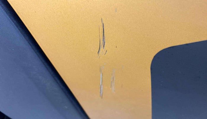 2020 Renault TRIBER RXZ, Petrol, Manual, 9,508 km, Right rear door - Slightly dented