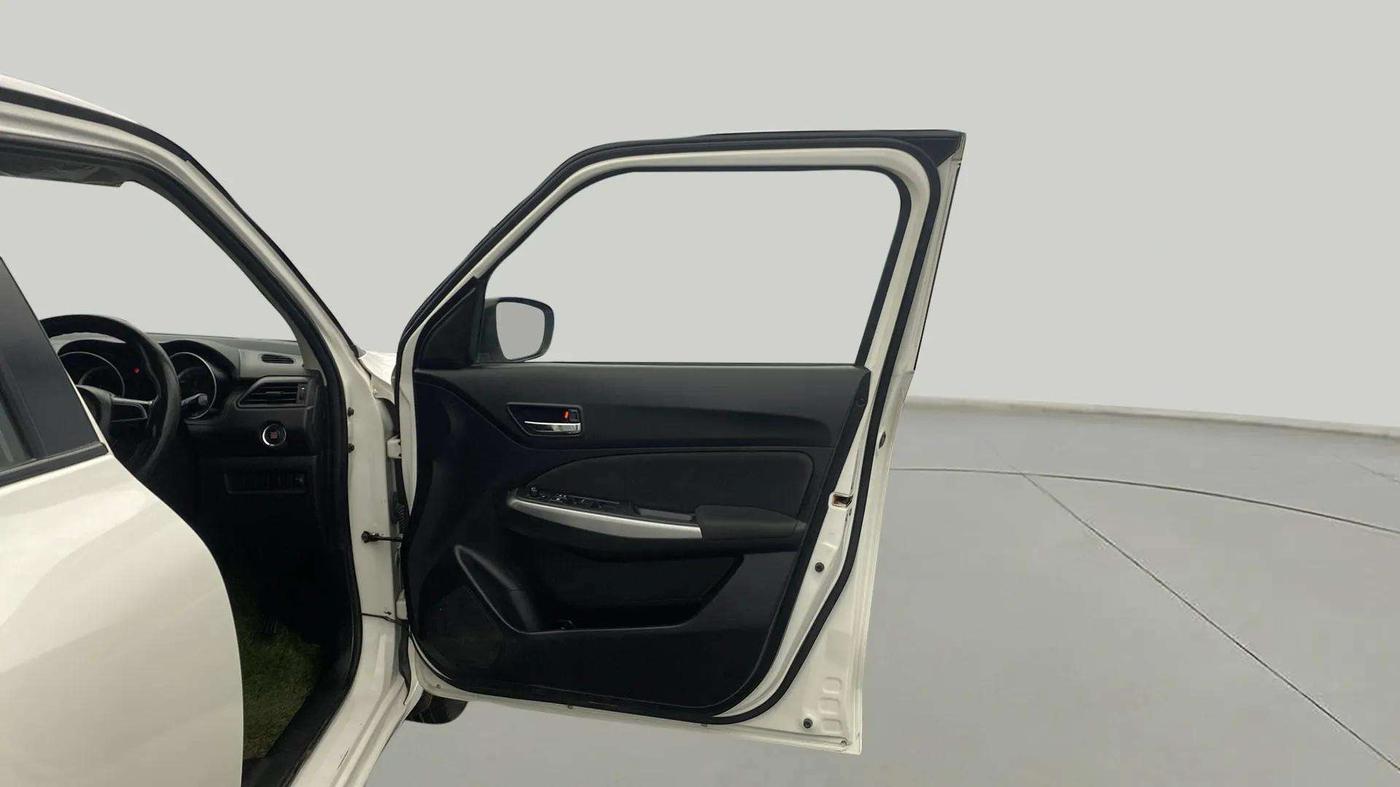 2021 Maruti Swift ZXI AMT, Petrol, Automatic, 40,152 km, RHS Front Door