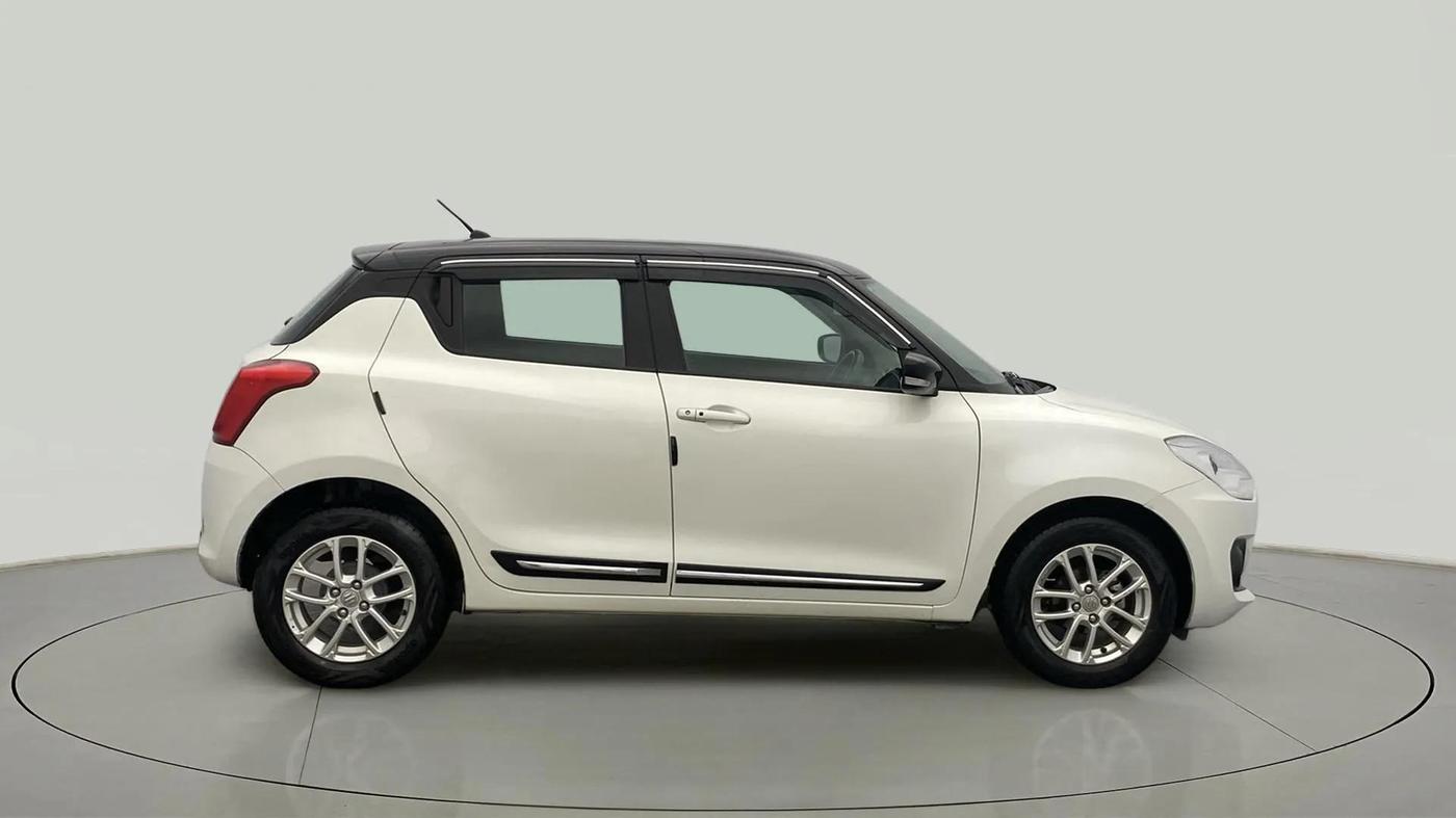 2021 Maruti Swift ZXI AMT, Petrol, Automatic, 40,152 km, Right Side View