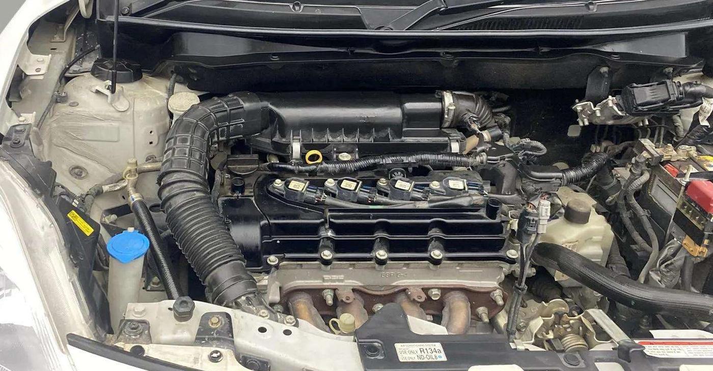 2021 Maruti Swift ZXI AMT, Petrol, Automatic, 40,152 km, Engine View - Right