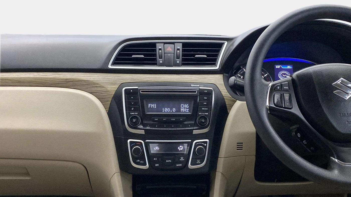 2020 Maruti Ciaz DELTA 1.5 SHVS MT PETROL, Petrol, Manual, 41,980 km, Air Conditioner