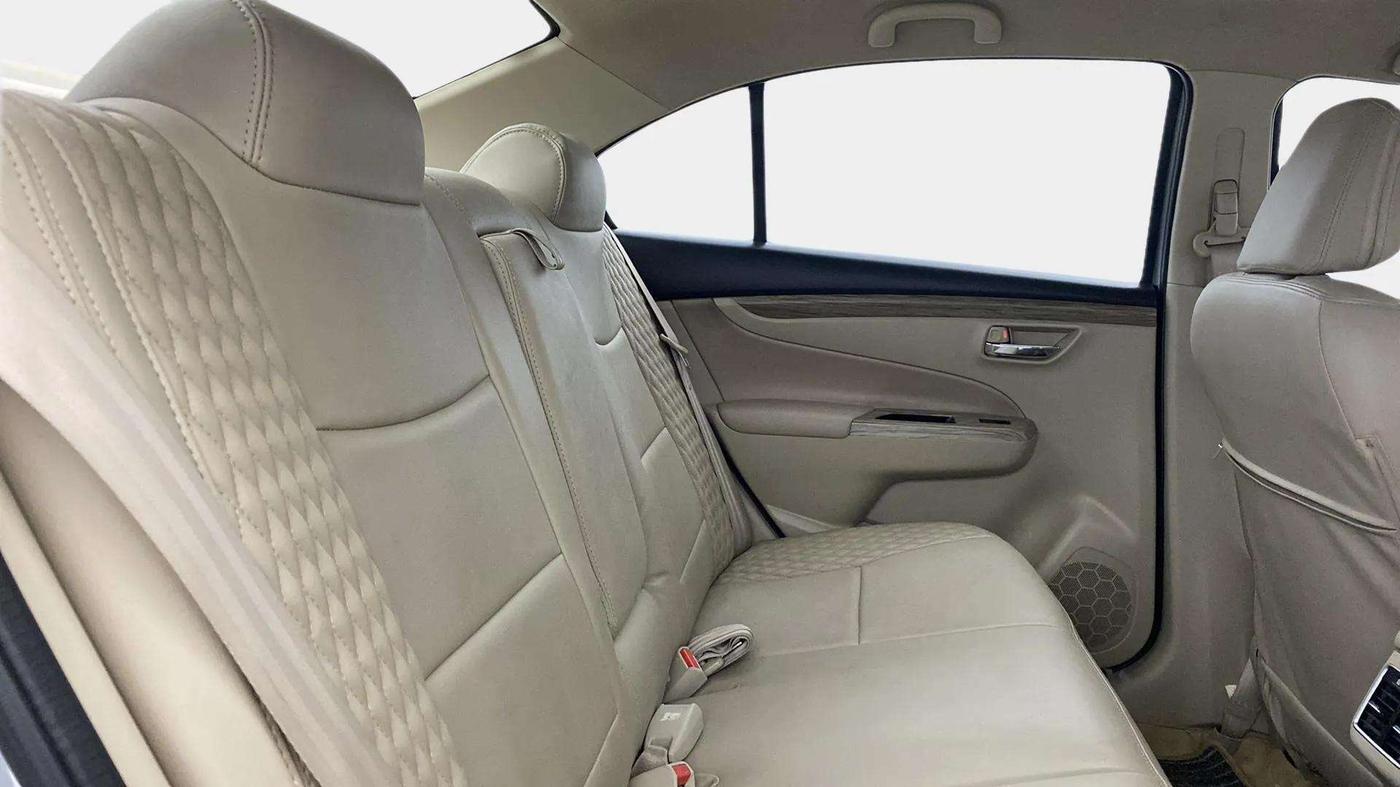 2020 Maruti Ciaz DELTA 1.5 SHVS MT PETROL, Petrol, Manual, 41,980 km, Right Side Rear Door Cabin