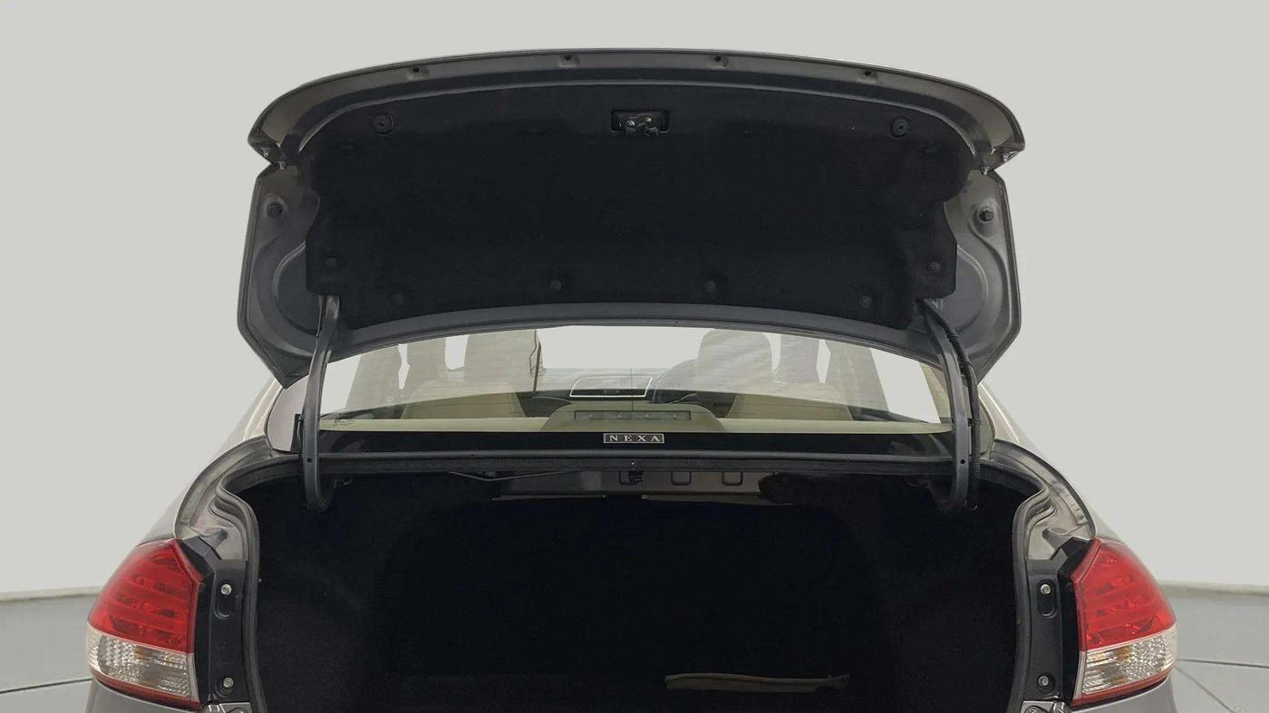 2020 Maruti Ciaz DELTA 1.5 SHVS MT PETROL, Petrol, Manual, 41,980 km, Boot Door Open