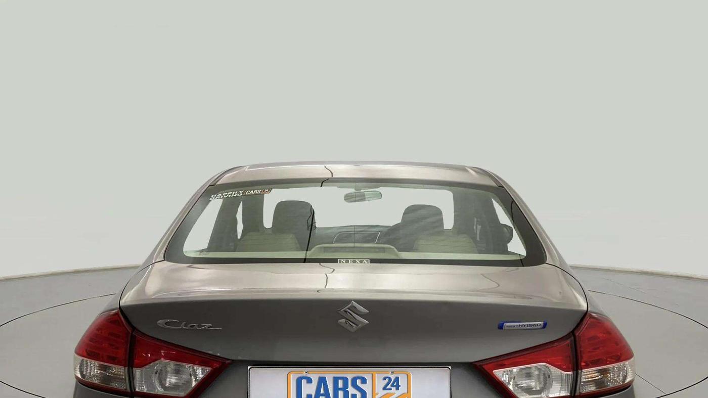 2020 Maruti Ciaz DELTA 1.5 SHVS MT PETROL, Petrol, Manual, 41,980 km, Rear Windshield