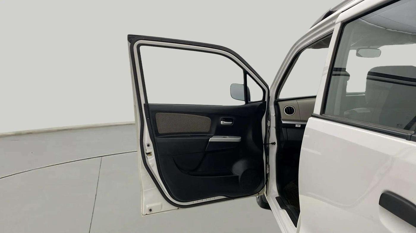 2016 Maruti Wagon R 1.0 LXI, Petrol, Manual, 42,789 km, LHS Front Door