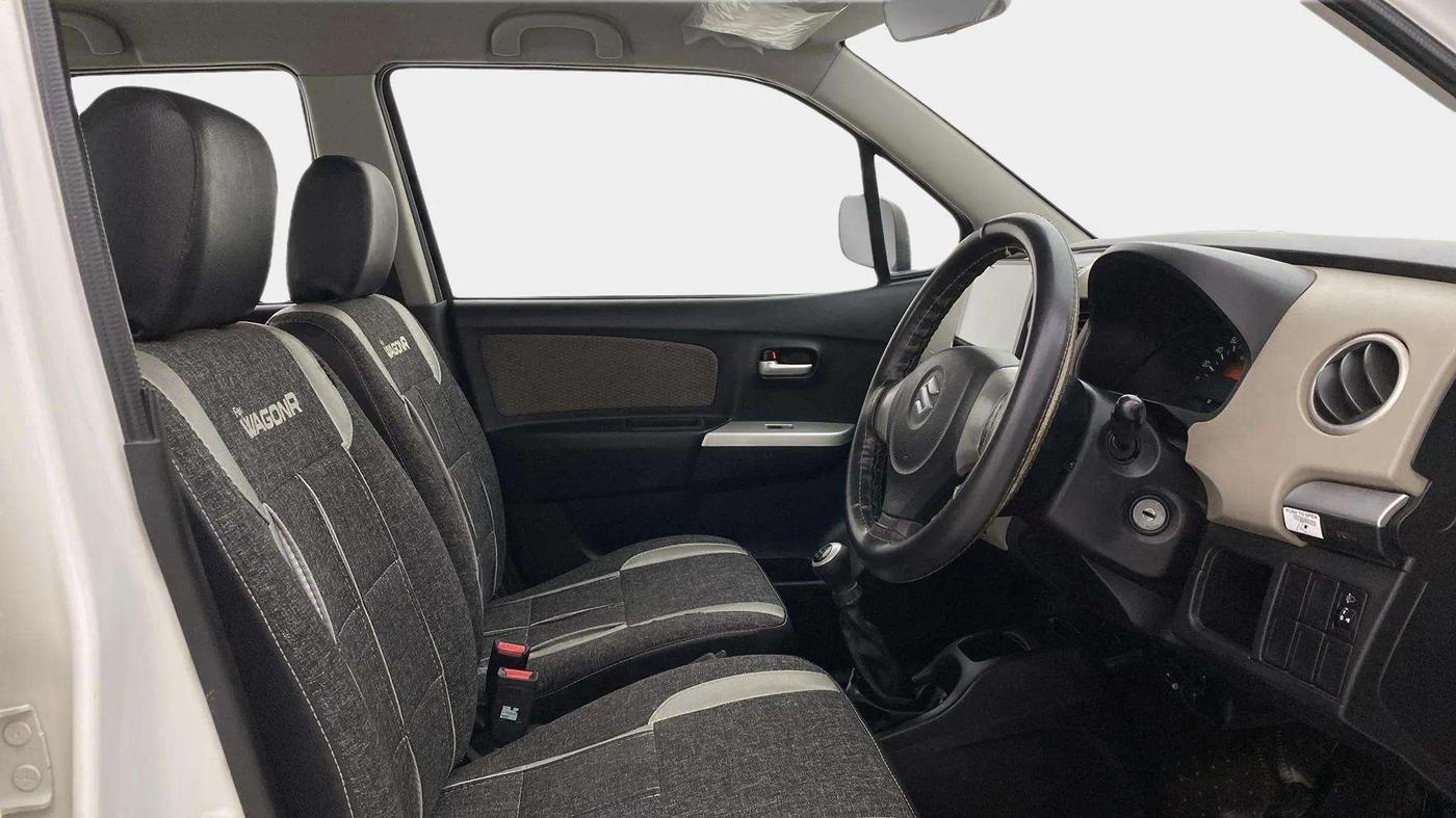 2016 Maruti Wagon R 1.0 LXI, Petrol, Manual, 42,789 km, Right Side Front Door Cabin