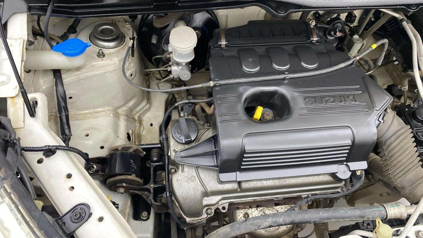 2016 Maruti Wagon R 1.0 LXI, Petrol, Manual, 42,789 km, Engine View - Right