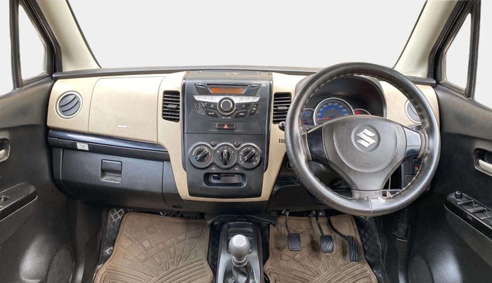 2017 Maruti Wagon R 1.0 VXI, Petrol, Manual, 75,971 km, Dashboard - Cup holder not working