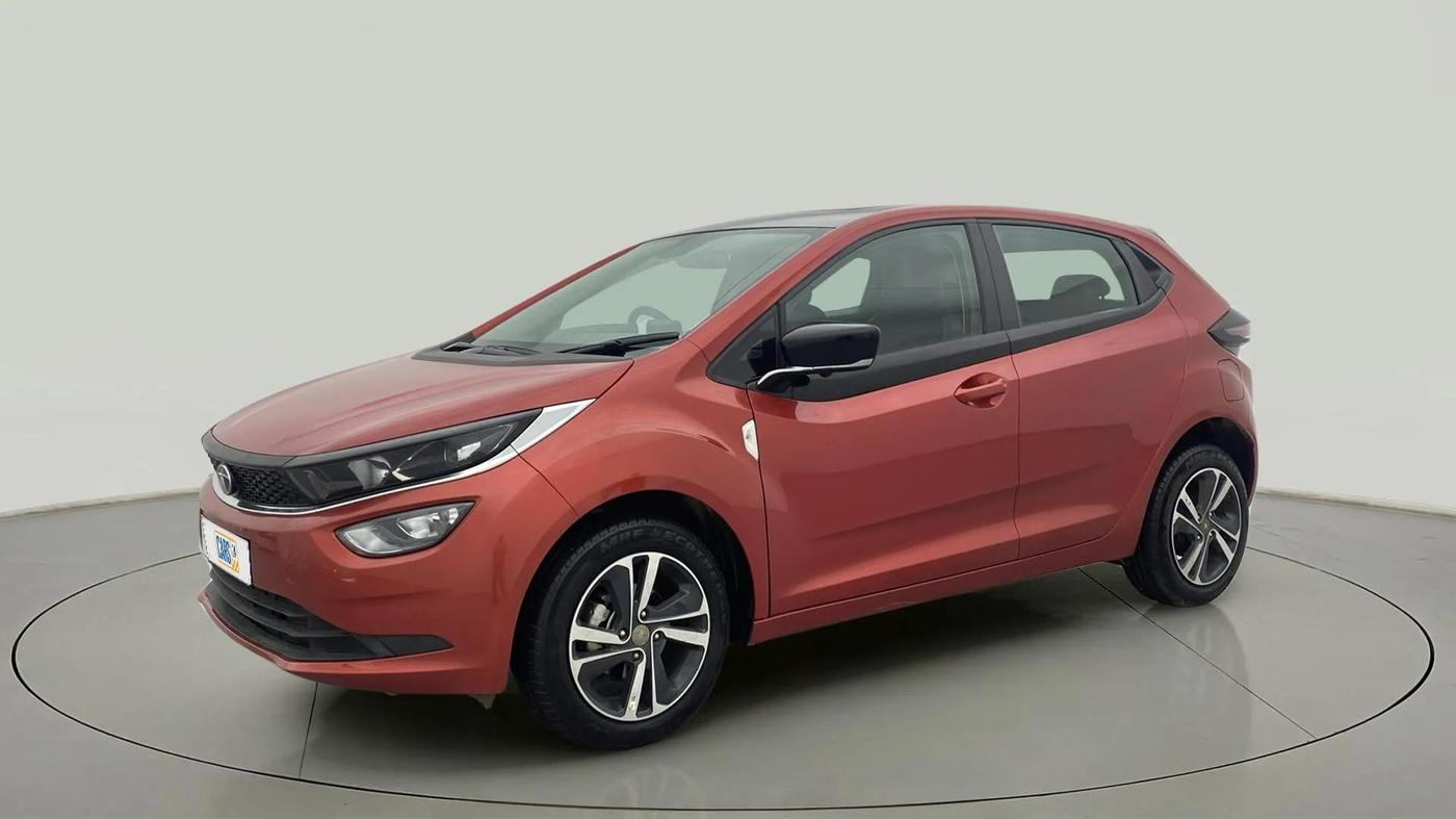 2023 Tata ALTROZ XZA + SUNROOF, Petrol, Automatic, 6,154 km, Left Front Diagonal