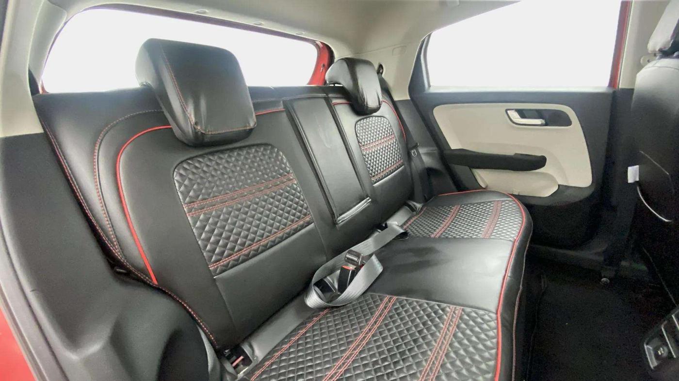 2023 Tata ALTROZ XZA + SUNROOF, Petrol, Automatic, 6,154 km, Right Side Rear Door Cabin