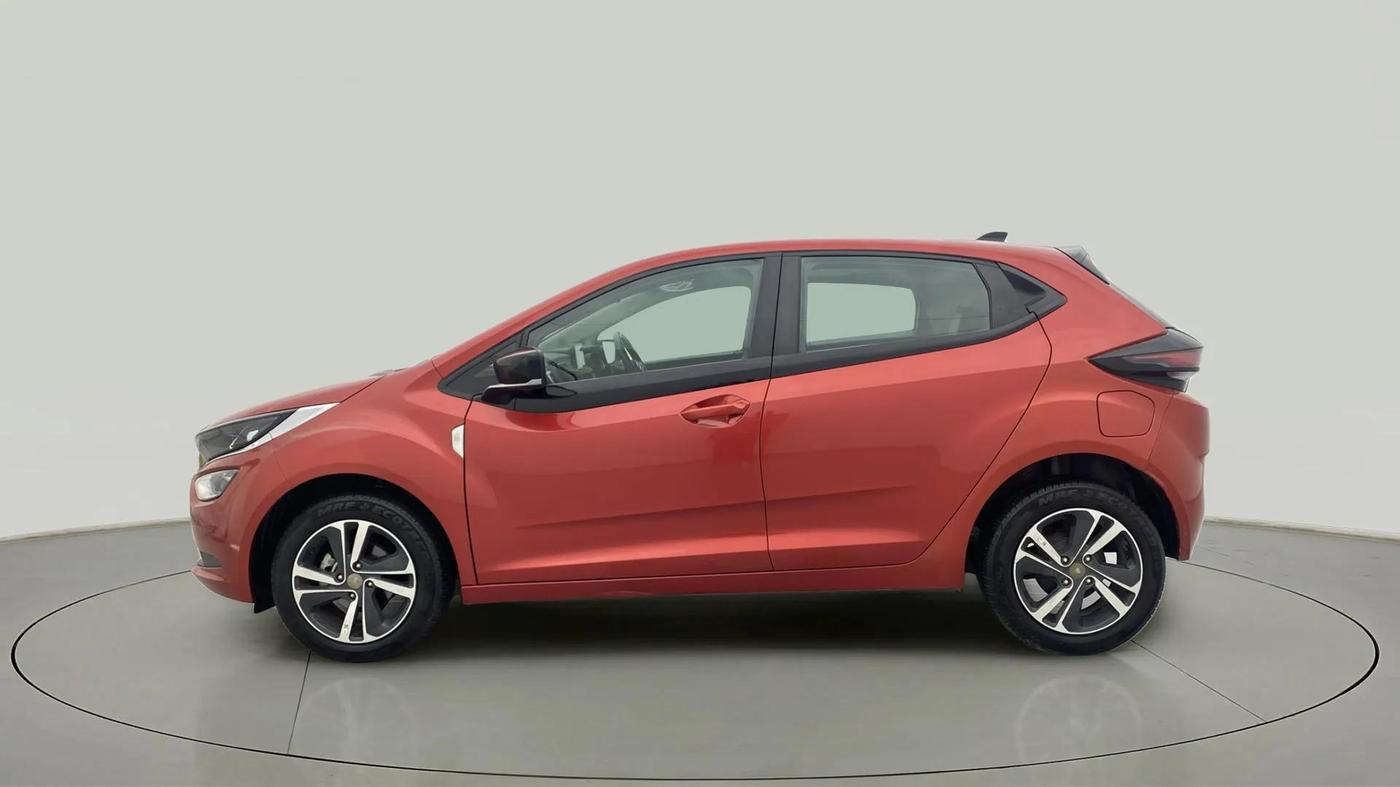 2023 Tata ALTROZ XZA + SUNROOF, Petrol, Automatic, 6,154 km, Left Side