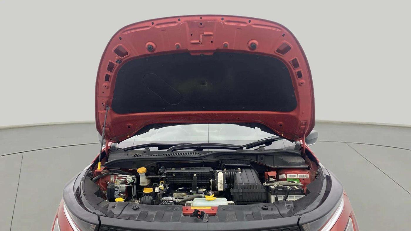 2023 Tata ALTROZ XZA + SUNROOF, Petrol, Automatic, 6,154 km, Open Bonet