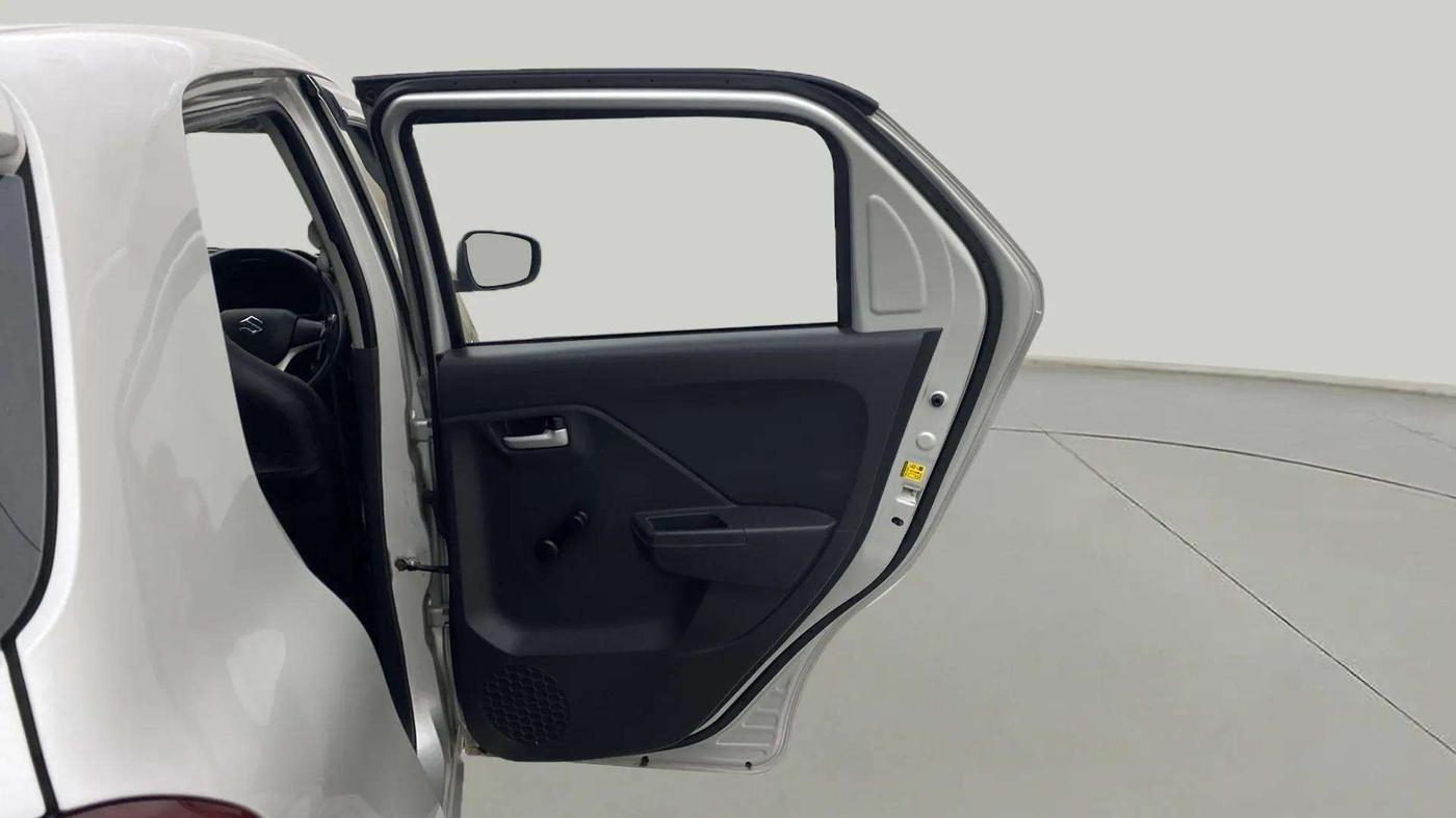 2022 Maruti Alto K10 VXI PLUS, Petrol, Manual, 7,388 km, RHS Rear Door