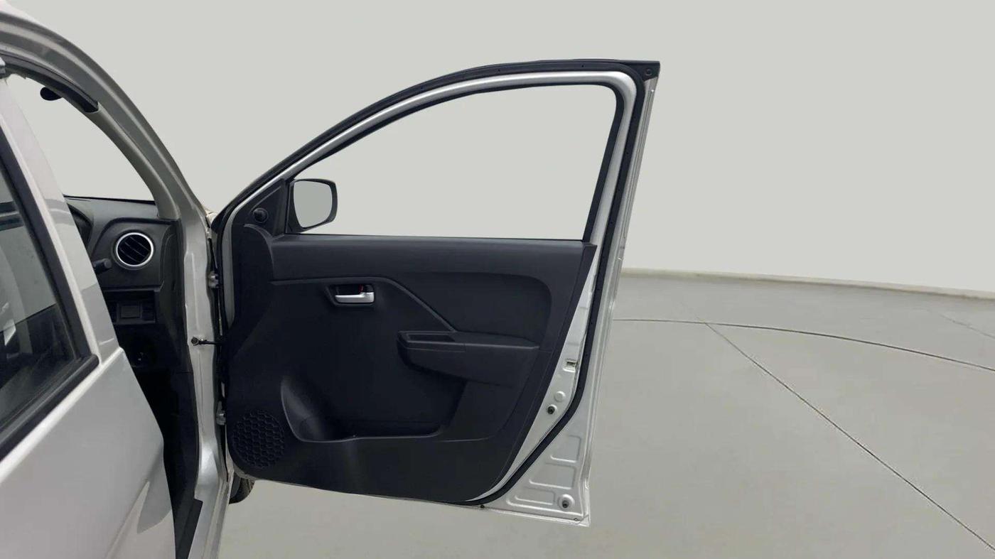 2022 Maruti Alto K10 VXI PLUS, Petrol, Manual, 7,388 km, RHS Front Door