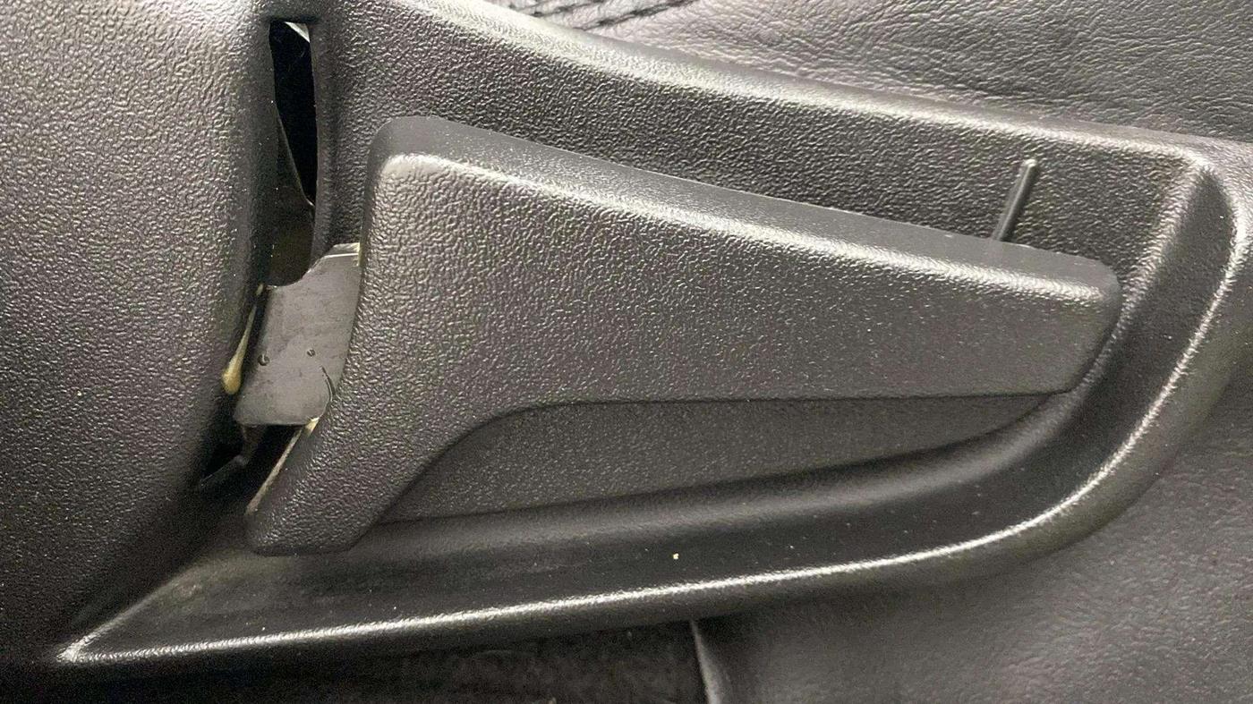 2022 Maruti Alto K10 VXI PLUS, Petrol, Manual, 7,388 km, Driver Side Adjustment Panel