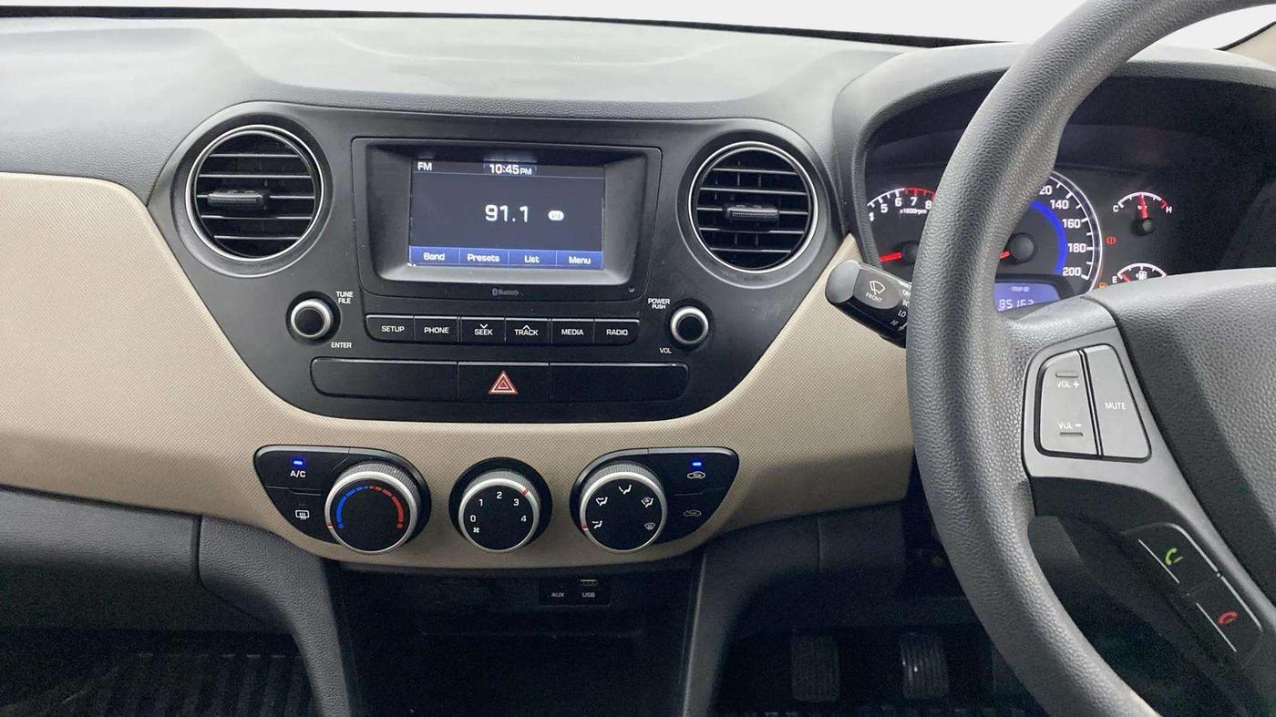 2017 Hyundai Grand i10 SPORTZ 1.2 KAPPA VTVT, CNG, Manual, 89,043 km, Air Conditioner