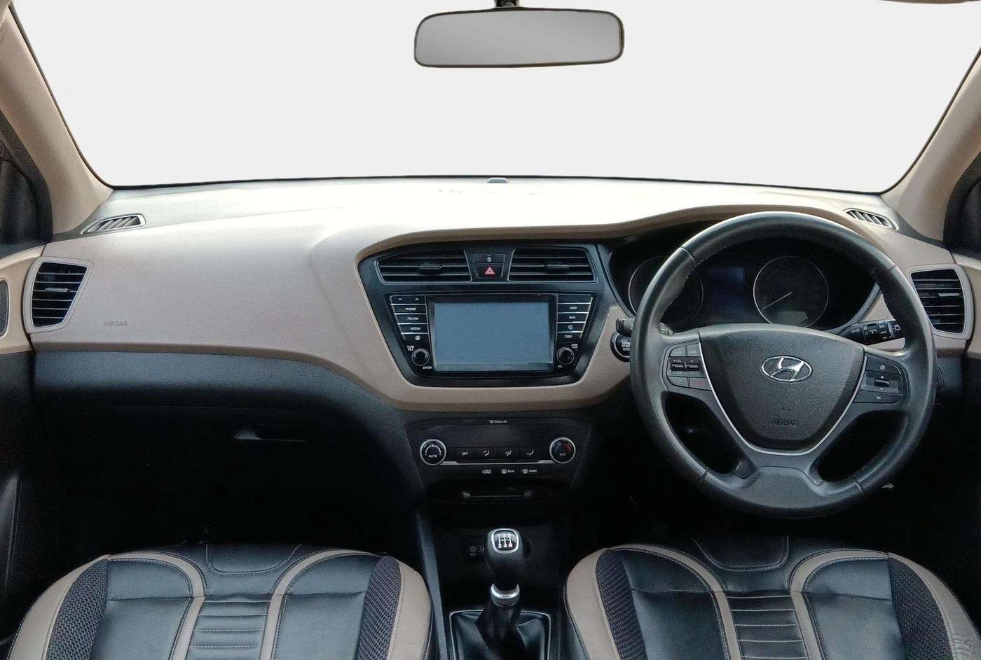2016 Hyundai Elite i20 ASTA 1.2 (O), Petrol, Manual, 59,891 km, Dashboard
