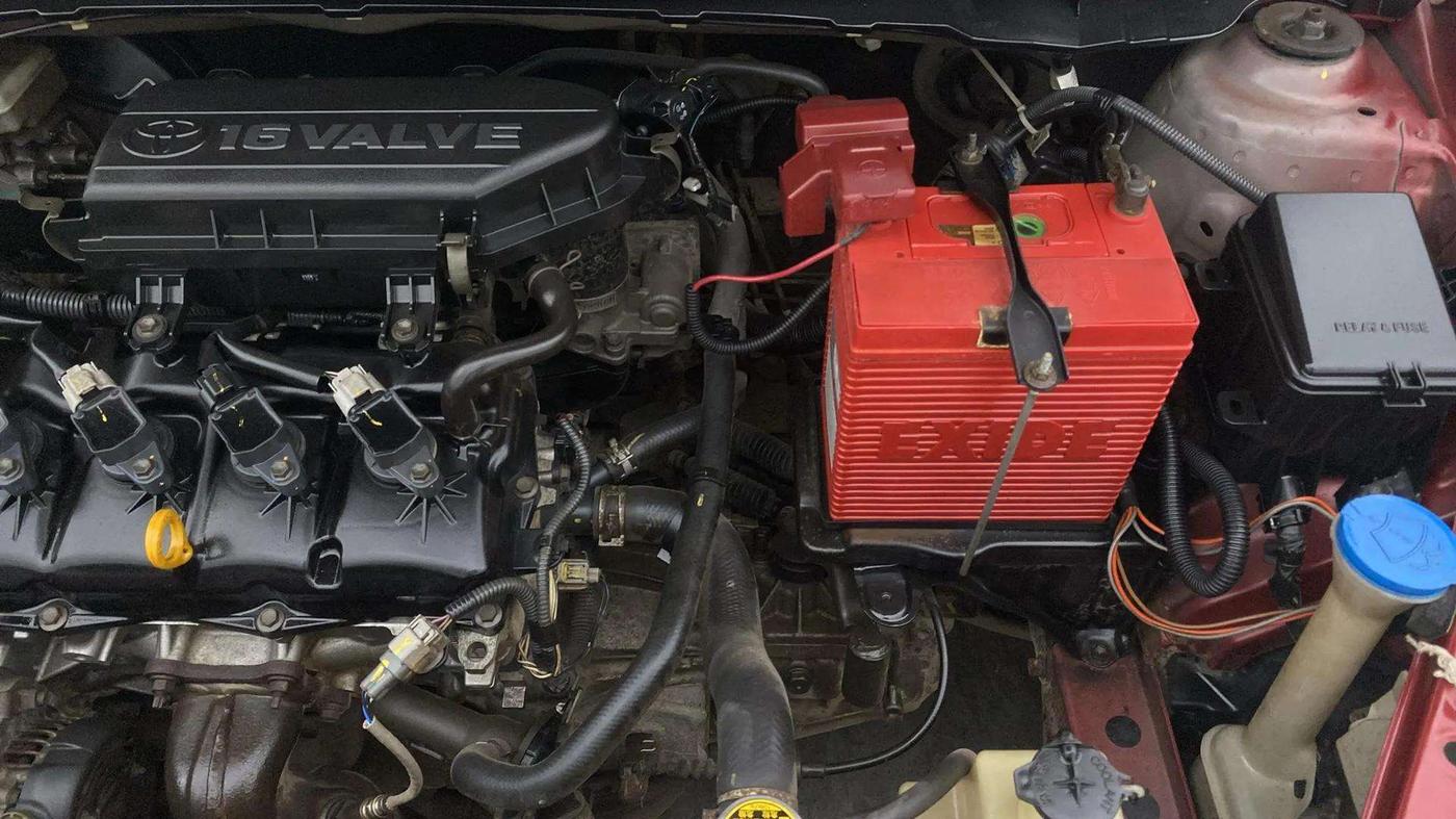 2014 Toyota Etios V, Petrol, Manual, 73,091 km, Engine View - Left