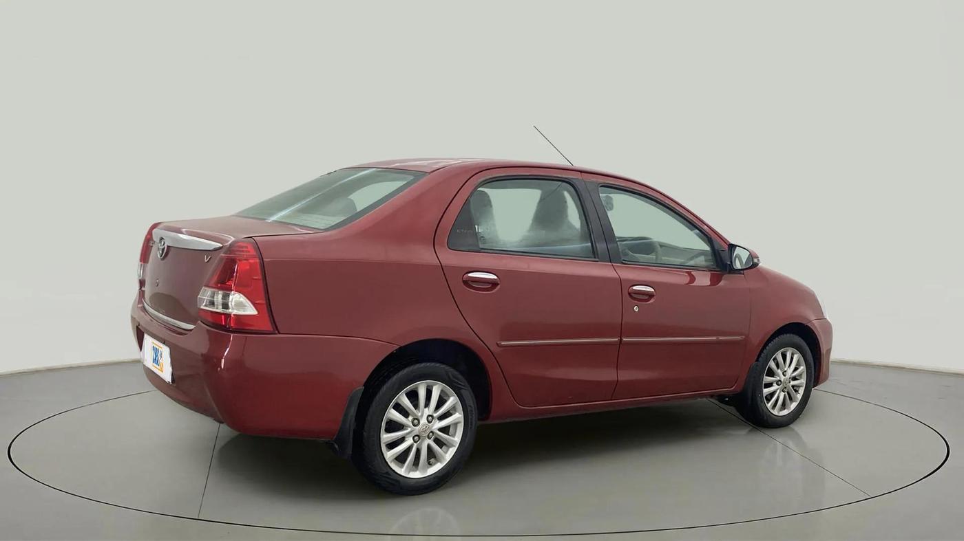 2014 Toyota Etios V, Petrol, Manual, 73,091 km, Right Back Diagonal