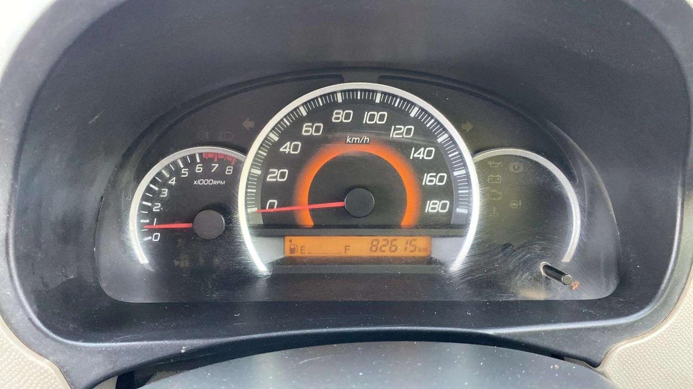 2015 Maruti Wagon R 1.0 VXI, Petrol, Manual, 82,614 km, Odometer Image