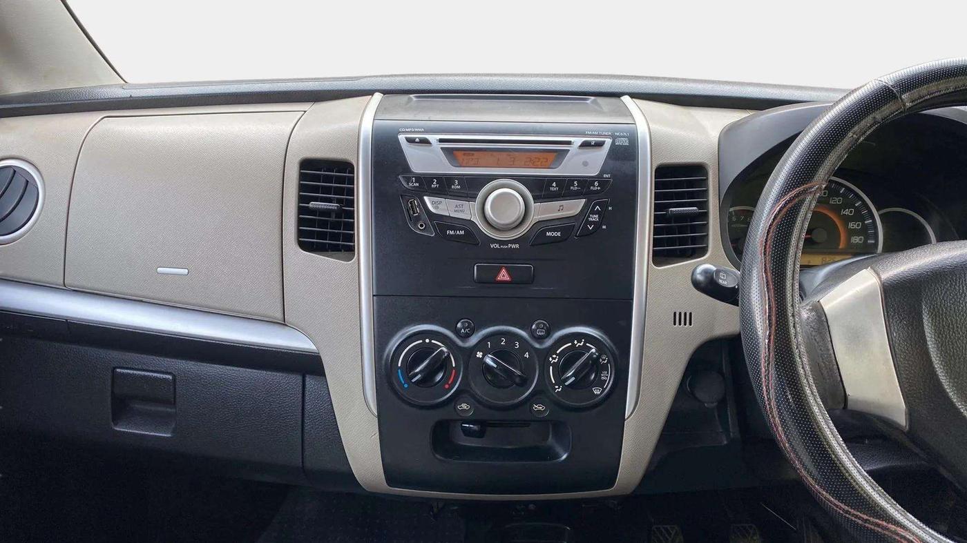 2015 Maruti Wagon R 1.0 VXI, Petrol, Manual, 82,614 km, Air Conditioner