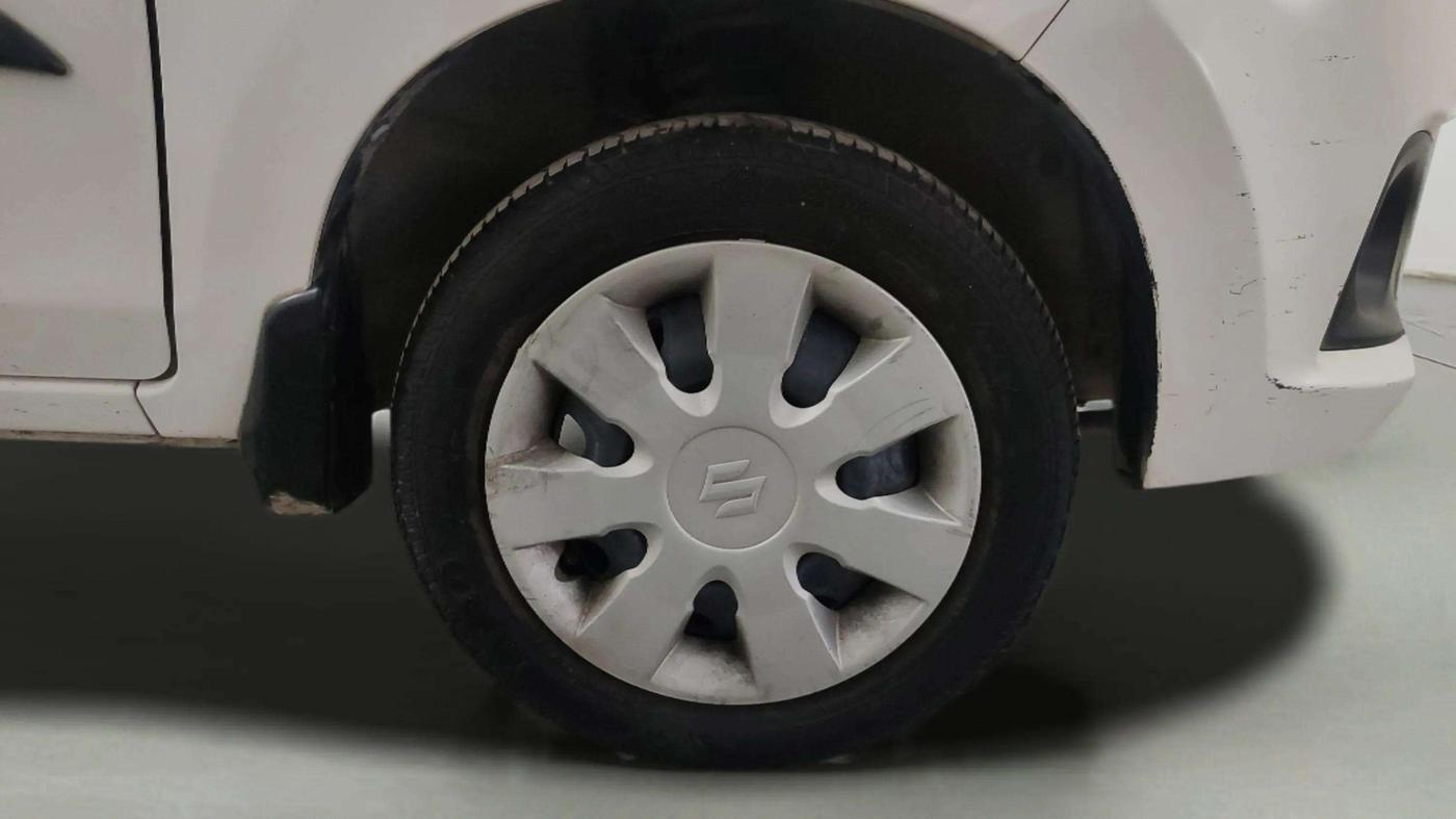 2018 Maruti Alto K10 VXI AMT, Petrol, Automatic, 80,421 km, Right Front Wheel
