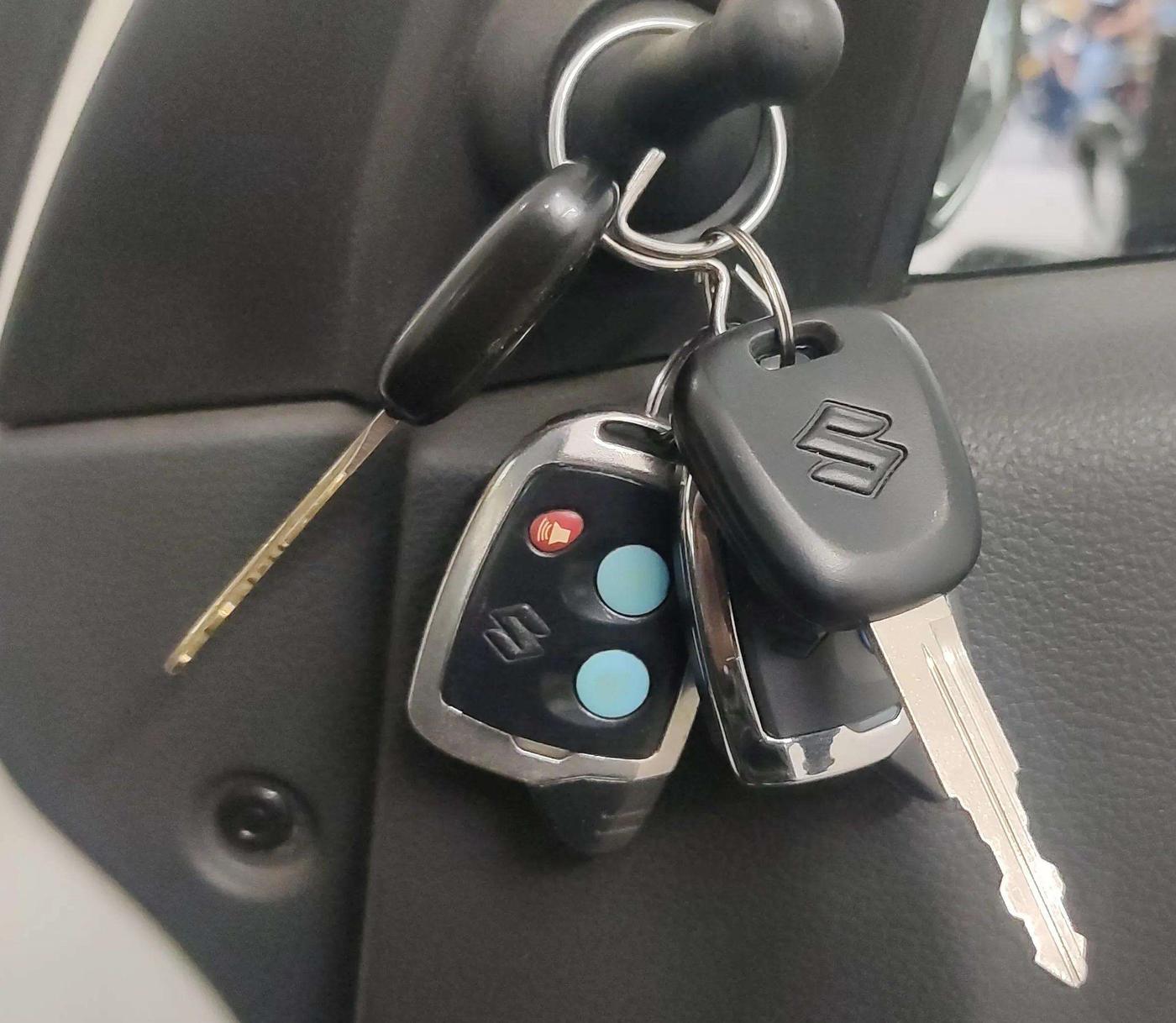 2018 Maruti Alto K10 VXI AMT, Petrol, Automatic, 80,421 km, Key Close Up