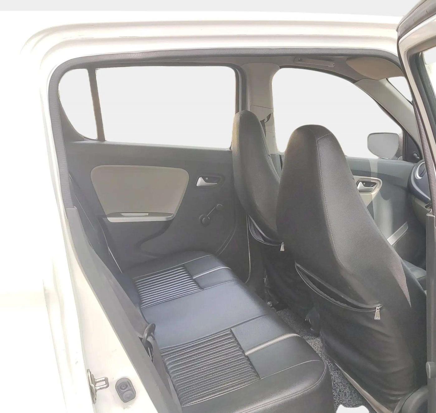 2018 Maruti Alto K10 VXI AMT, Petrol, Automatic, 80,421 km, Right Side Rear Door Cabin
