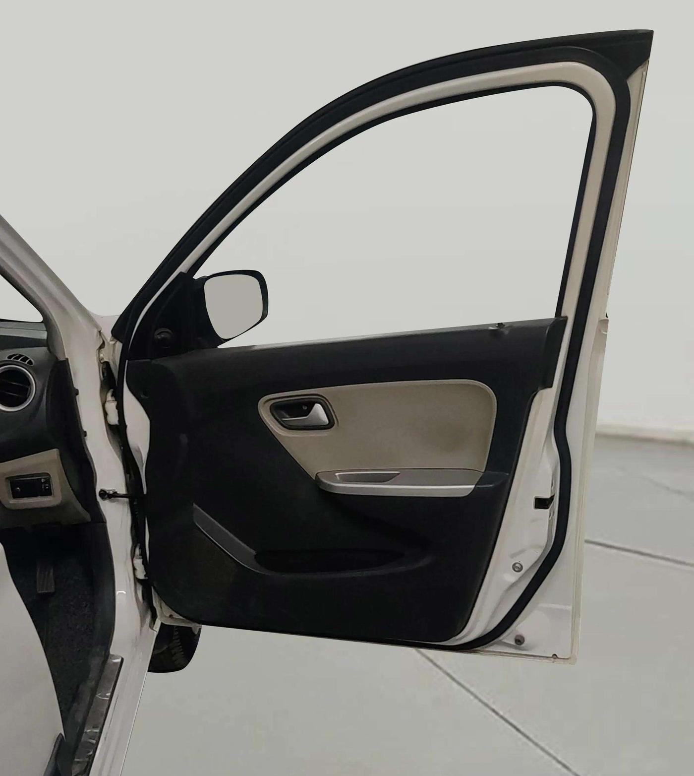 2018 Maruti Alto K10 VXI AMT, Petrol, Automatic, 80,421 km, RHS Front Door