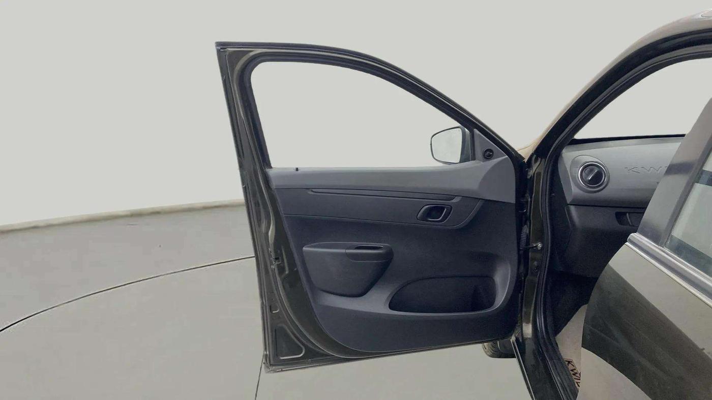 2021 Renault Kwid RXT 1.0 (O), Petrol, Manual, 47,176 km, LHS Front Door