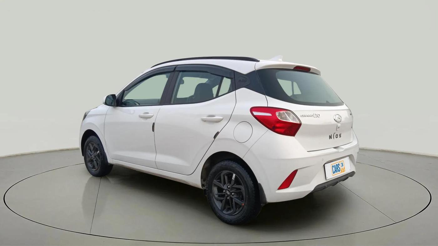 2022 Hyundai GRAND I10 NIOS SPORTZ 1.2 KAPPA VTVT, Petrol, Manual, 10,202 km, Left Back Diagonal