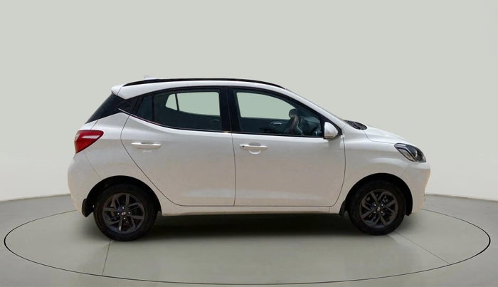 2023 Hyundai GRAND I10 NIOS SPORTZ AMT 1.2 KAPPA VTVT, Petrol, Automatic, 28,571 km, Right Side