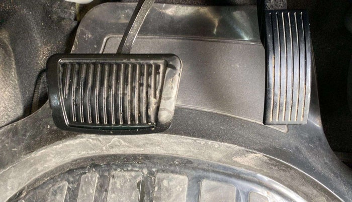 2023 Hyundai GRAND I10 NIOS SPORTZ AMT 1.2 KAPPA VTVT, Petrol, Automatic, 28,571 km, Pedals