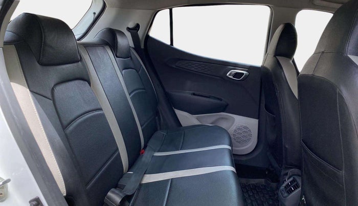 2023 Hyundai GRAND I10 NIOS SPORTZ AMT 1.2 KAPPA VTVT, Petrol, Automatic, 28,571 km, Right Side Rear Door Cabin