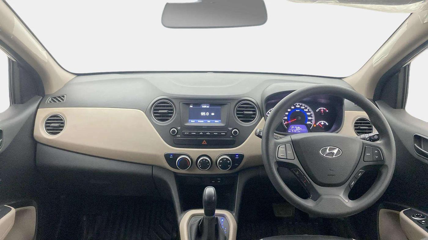 2018 Hyundai Grand i10 MAGNA AT 1.2 KAPPA VTVT, Petrol, Automatic, 51,650 km, Dashboard