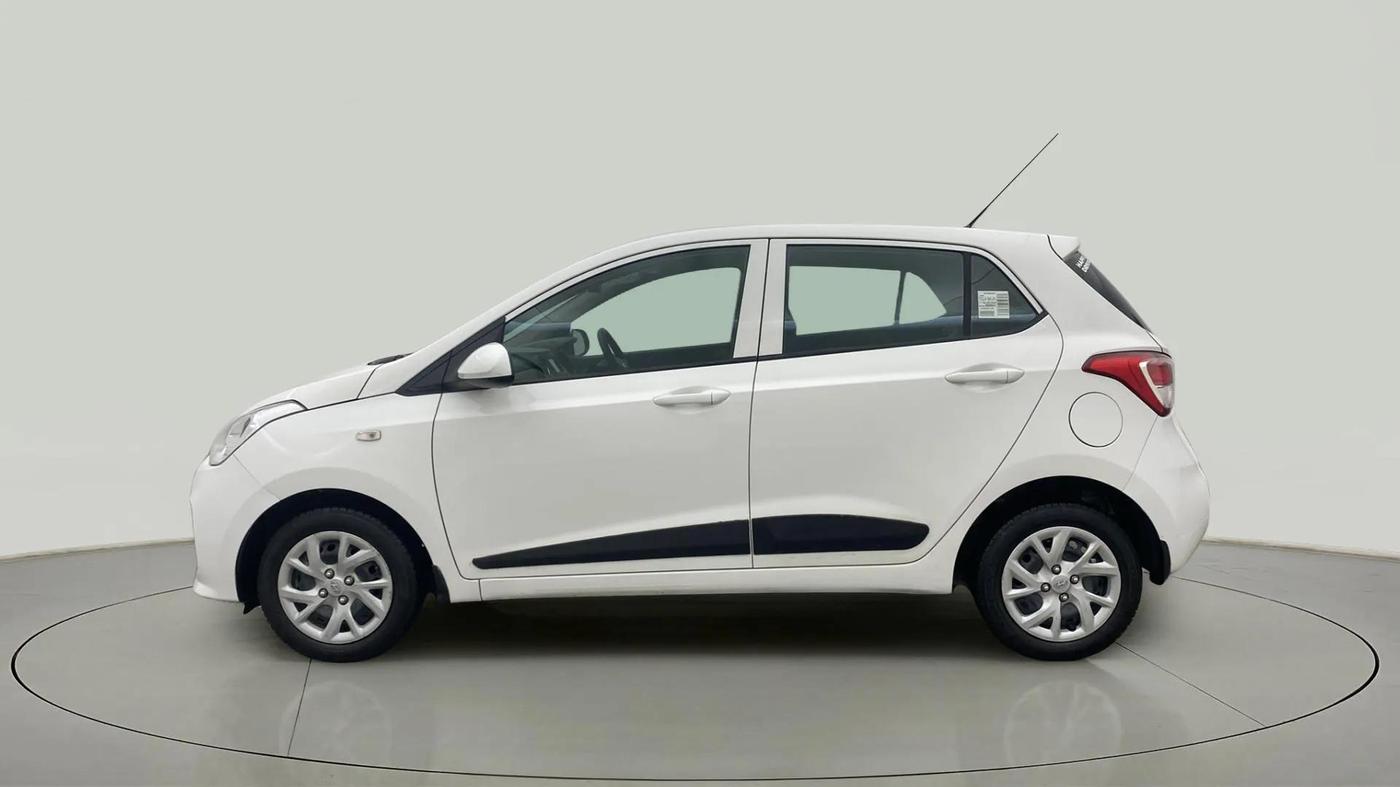 2018 Hyundai Grand i10 MAGNA AT 1.2 KAPPA VTVT, Petrol, Automatic, 51,650 km, Left Side