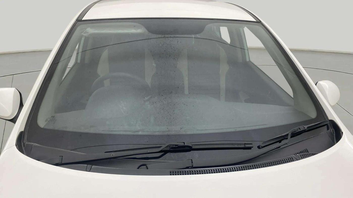 2018 Hyundai Grand i10 MAGNA AT 1.2 KAPPA VTVT, Petrol, Automatic, 51,650 km, Front Windshield