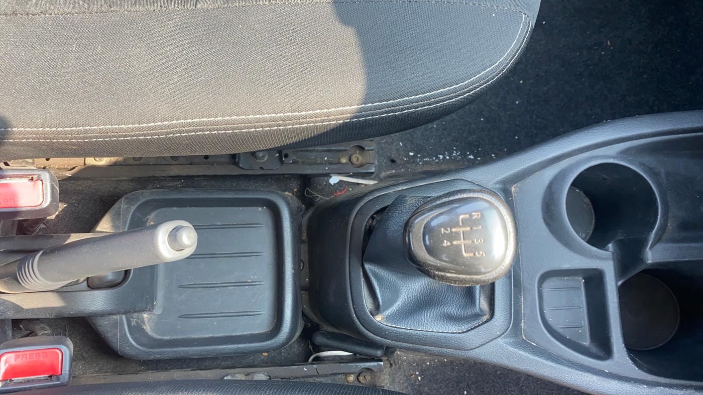 2019 Datsun Redi Go A, CNG, Manual, 61,615 km, Gear Lever
