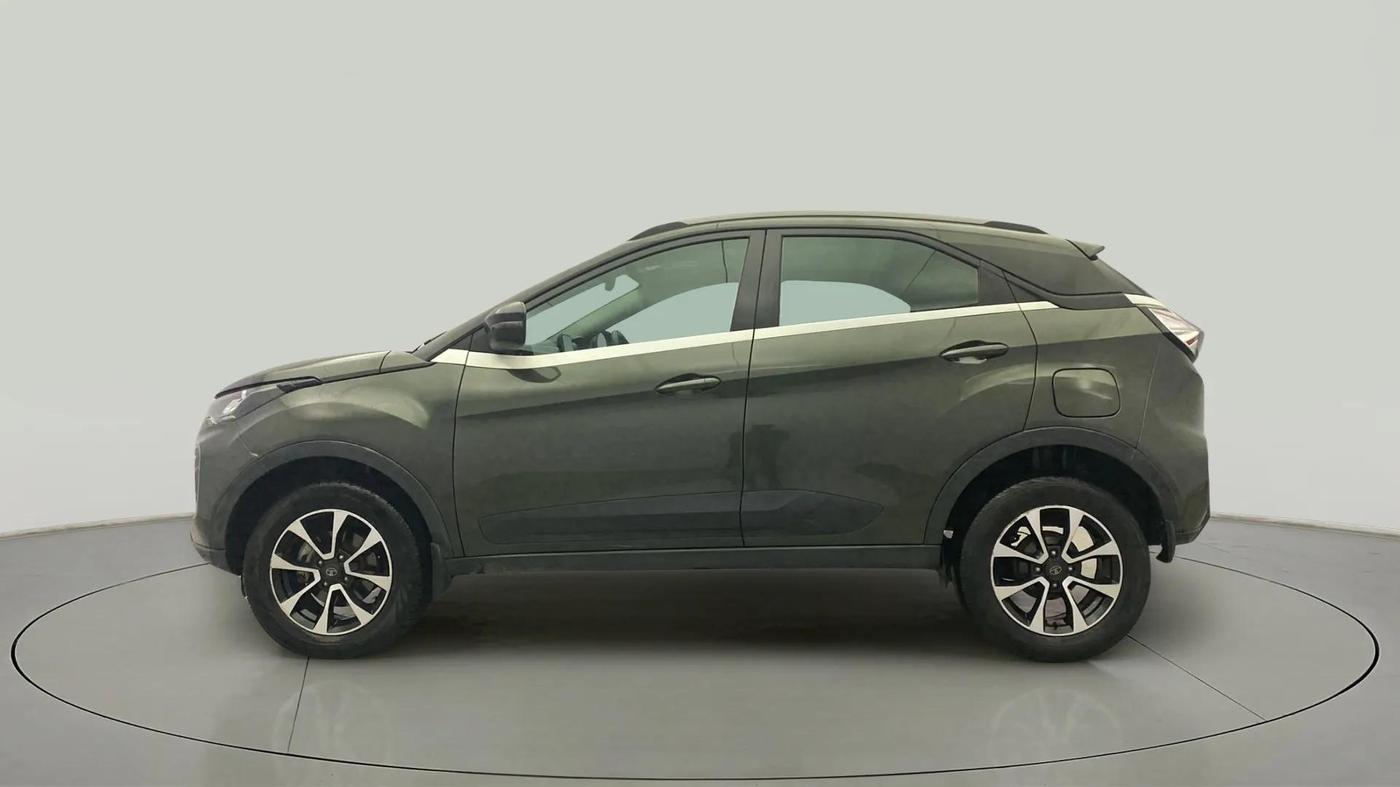 2020 Tata NEXON XZ PLUS DIESEL SUNROOF, Diesel, Manual, 75,669 km, Left Side