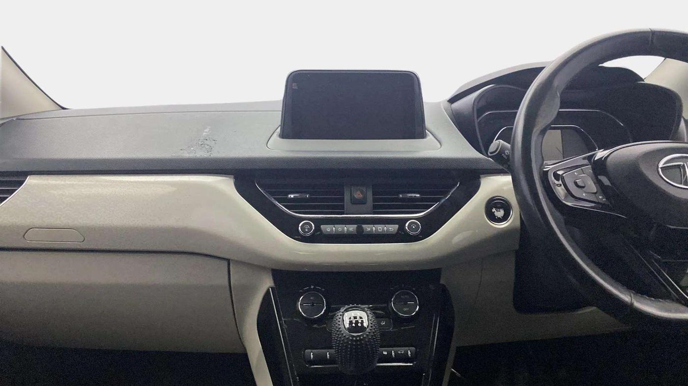 2020 Tata NEXON XZ PLUS DIESEL SUNROOF, Diesel, Manual, 75,669 km, Air Conditioner
